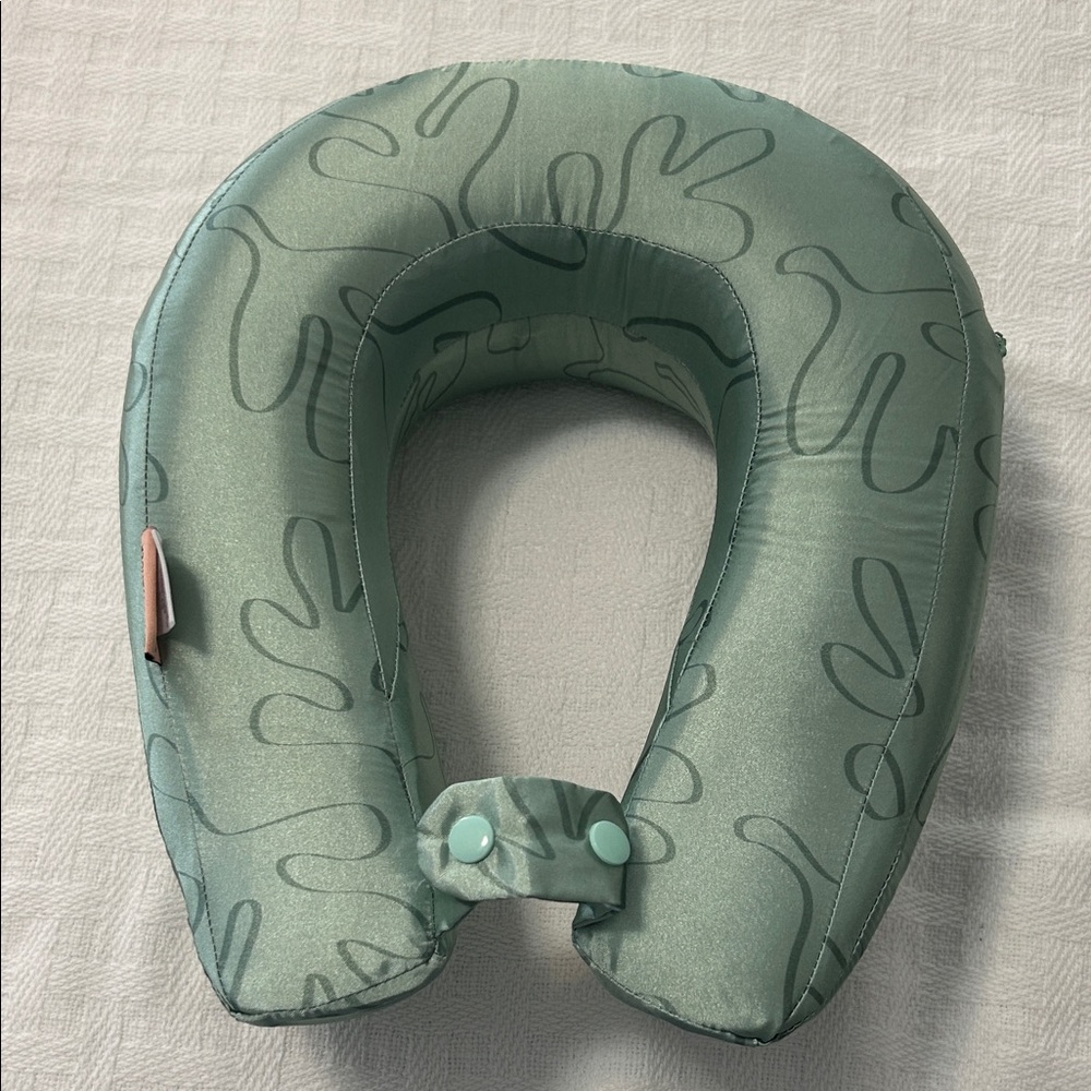 Lost + Wander Mint Green Travel Pillow - Picture 3 of 4